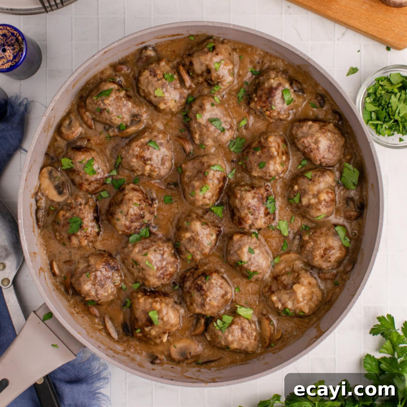 Hearty Salisbury Steak Meatballs 1 featured 100580