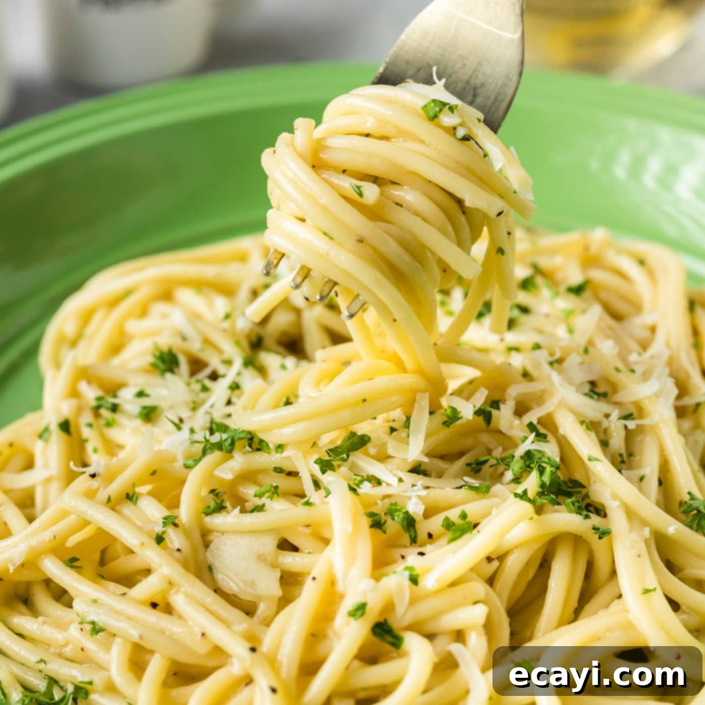 Irresistible Garlic Butter Pasta 1 featured 103464