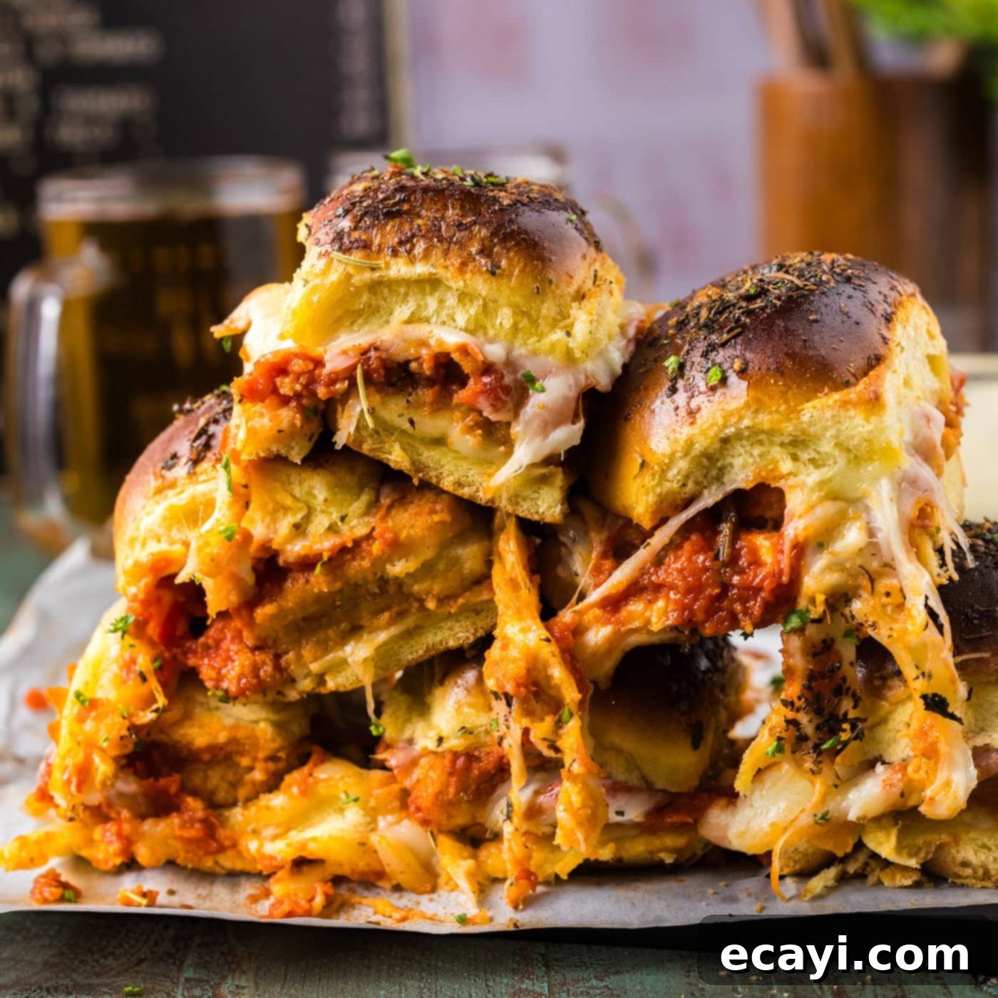 Cheesy Chicken Parmesan Sliders 1 featured 104659
