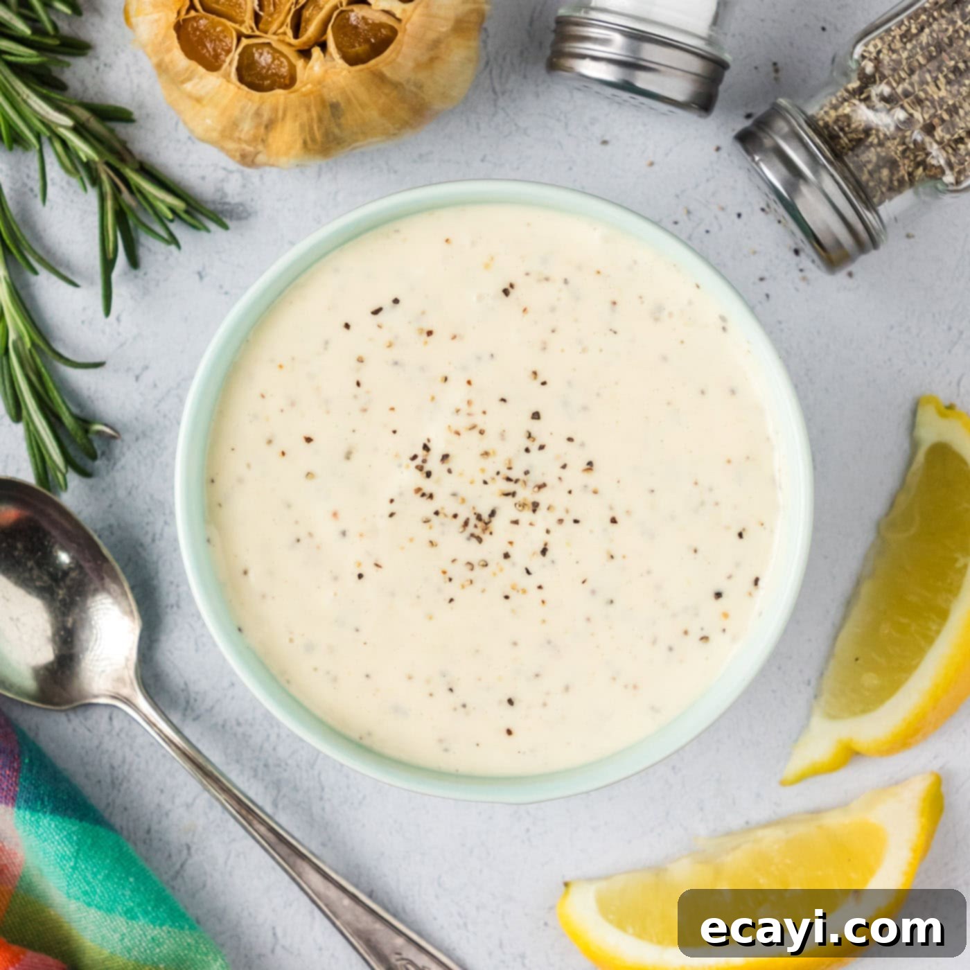 Creamy Garlic Aioli 1 featured 105519