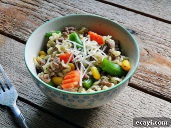 Ramen Noodle and Beef Skillet 1 featured 10607