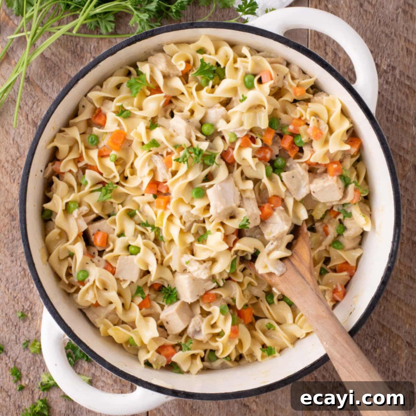 Hearty Chicken Pot Pie Pasta 1 featured 107290