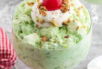 Pistachio Pineapple Delight
