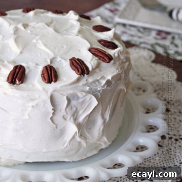 Southern Hummingbird Cake 1 featured 11005