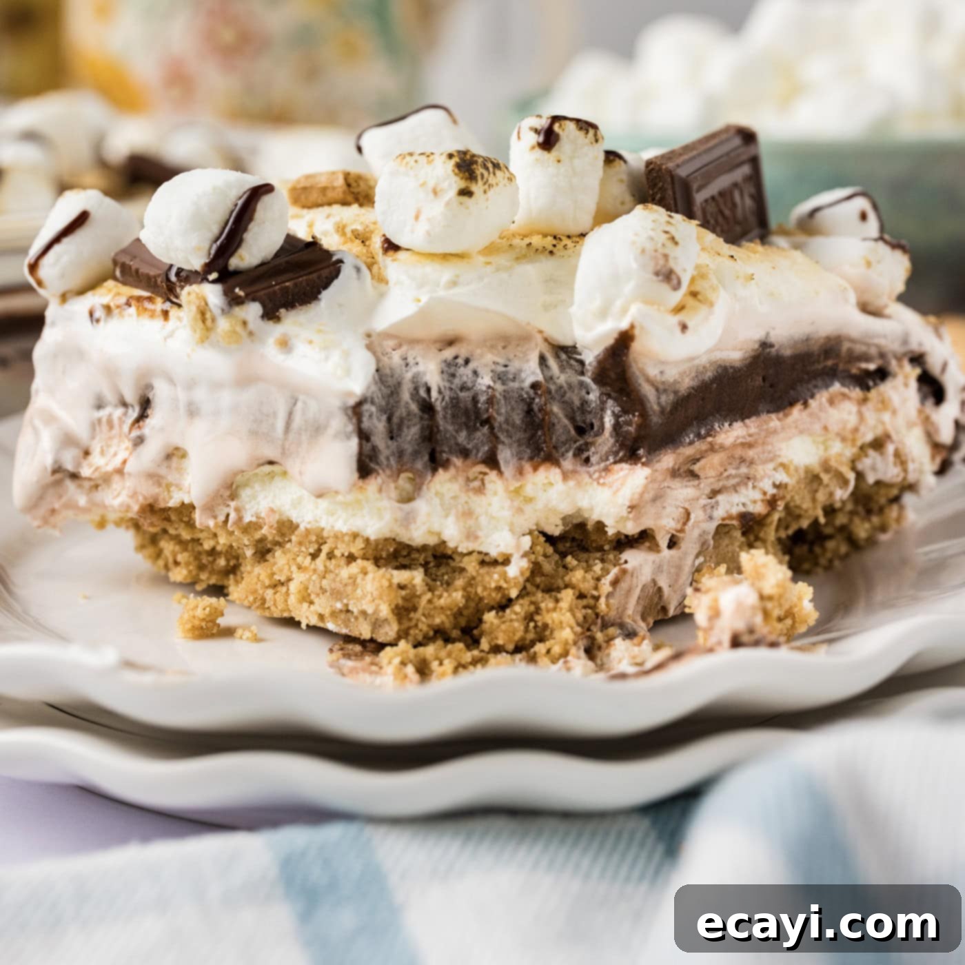 S'mores Lasagna 1 featured 112159