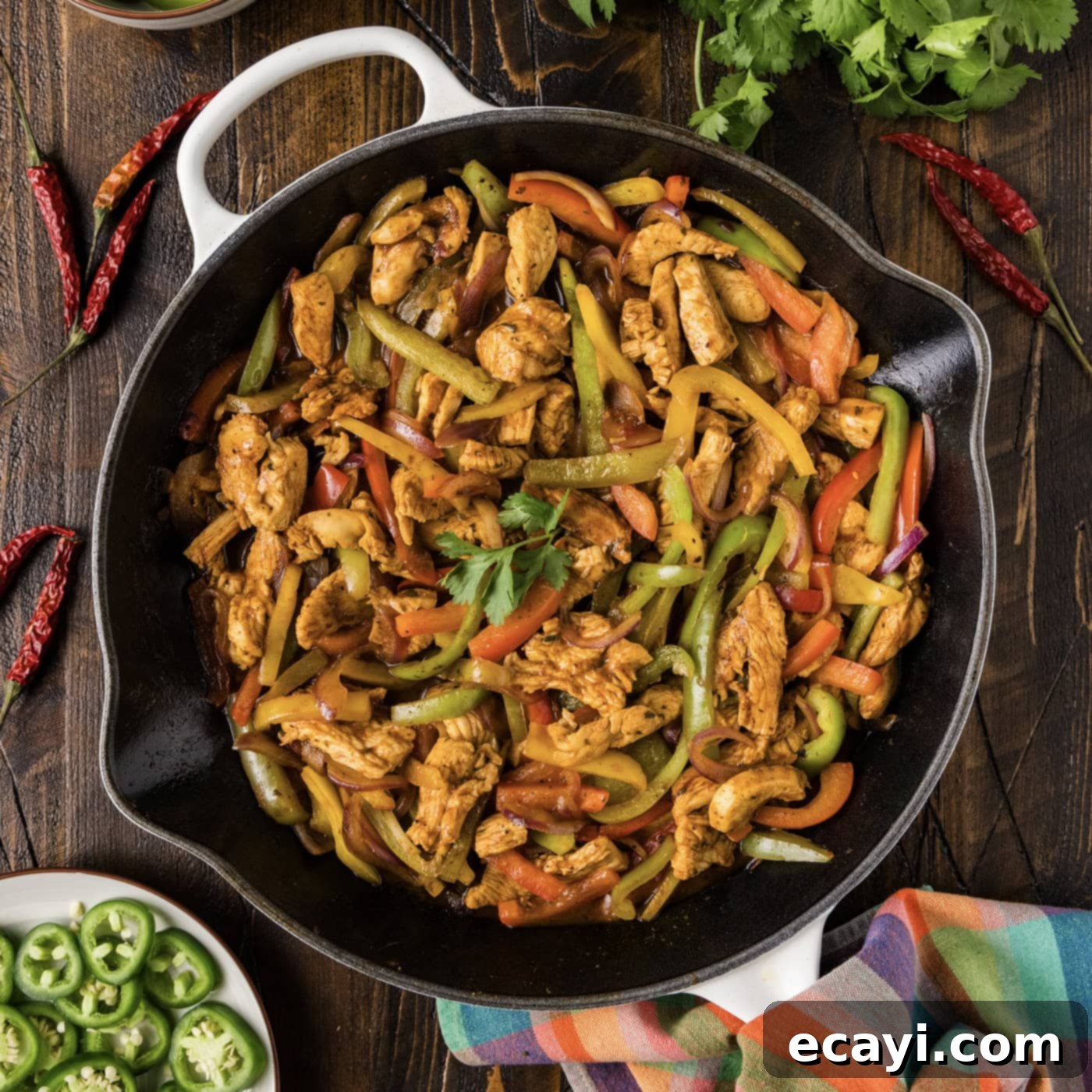 Sizzling Chicken Fajitas 1 featured 112374