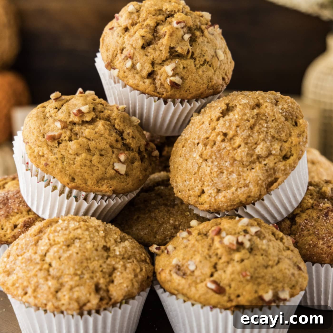 Golden Harvest Pumpkin Banana Muffins 1 featured 114936