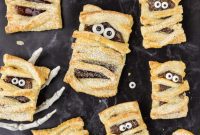 Halloween Mummy Bites