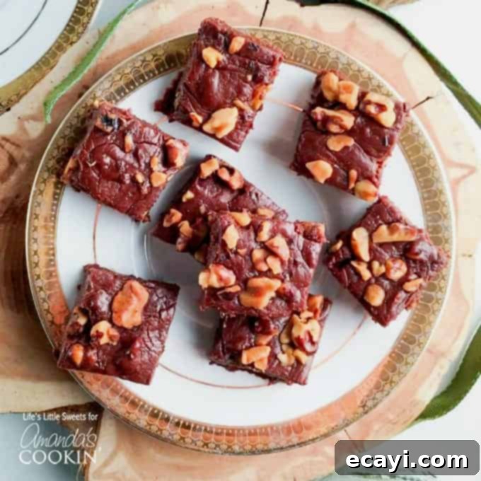 Decadent Walnut Chocolate Fudge 1 featured 15933