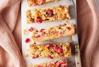 Sunshine Rhubarb Orange Crumble Bars
