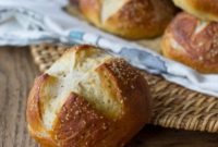 Pretzel Rolls