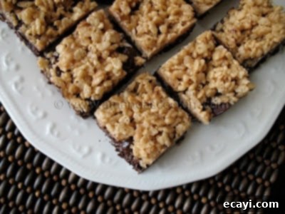 Ultimate Chewy Cookie Crunch Bars 1 featured 3784