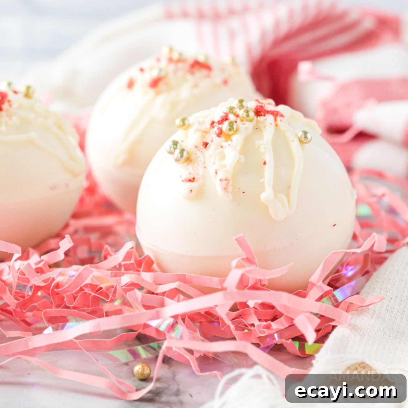 Dreamy Strawberry White Chocolate Hot Cocoa Bombs 1 featured 50271