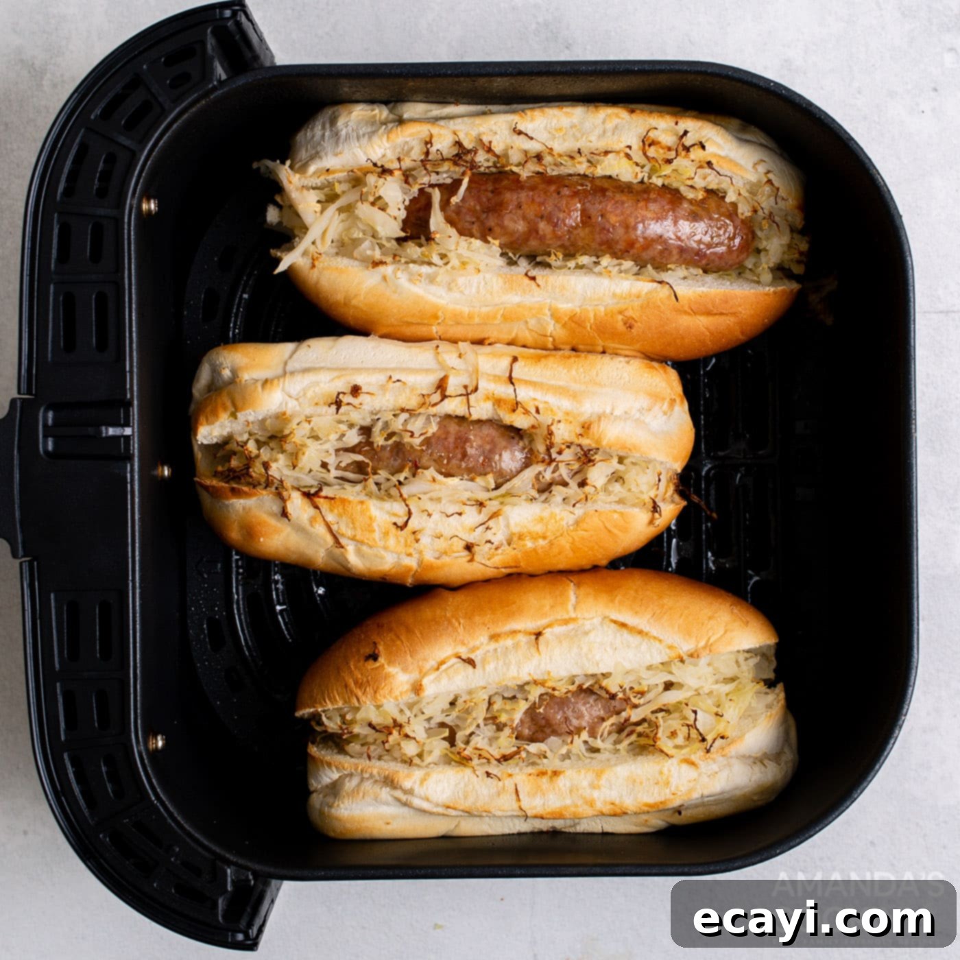 Crispy Air Fryer Bratwurst 1 featured 52218