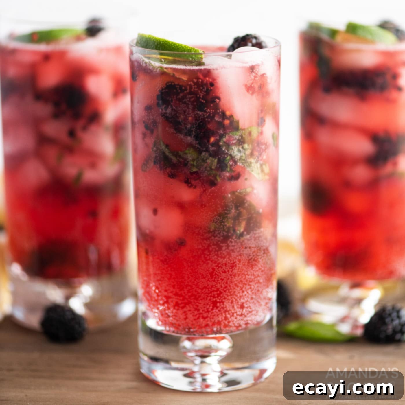 Midnight Berry Mojito 1 featured 54266