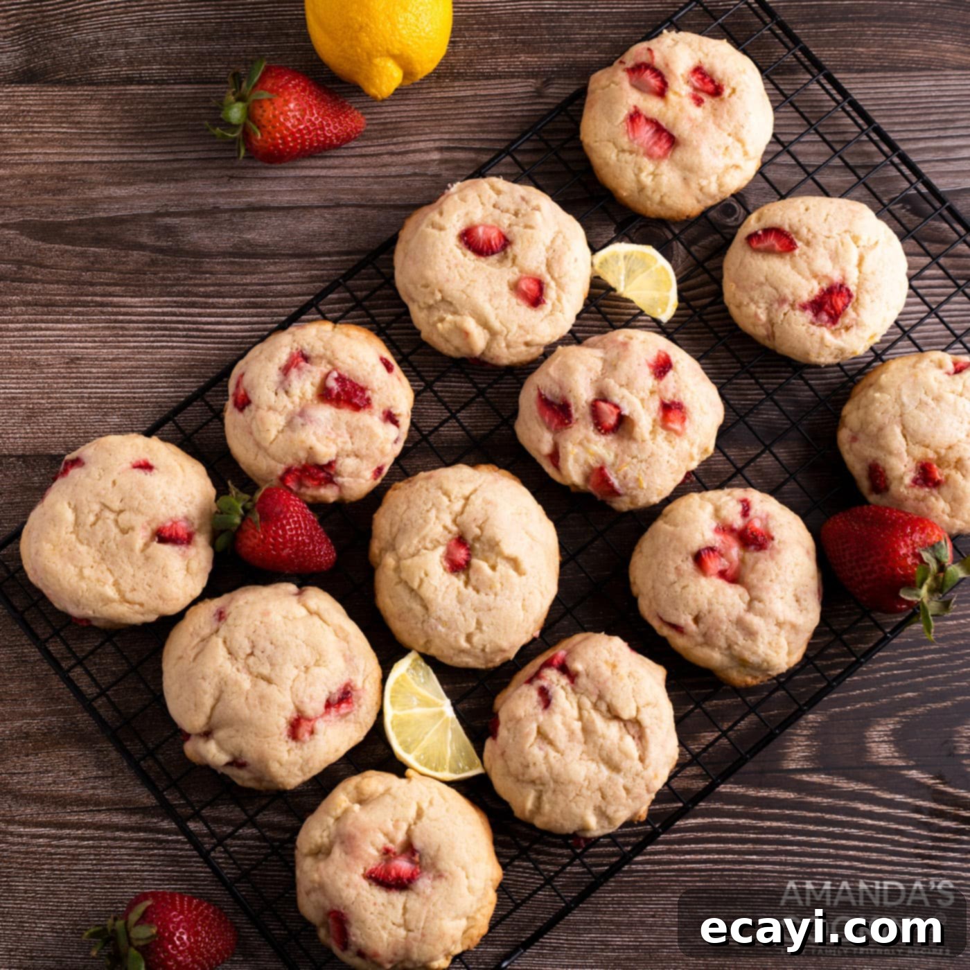 Zesty Strawberry Lemonade Cookies 1 featured 54650