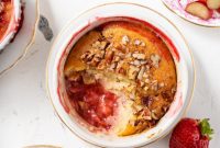 Luscious Strawberry Rhubarb Pudding Cakes