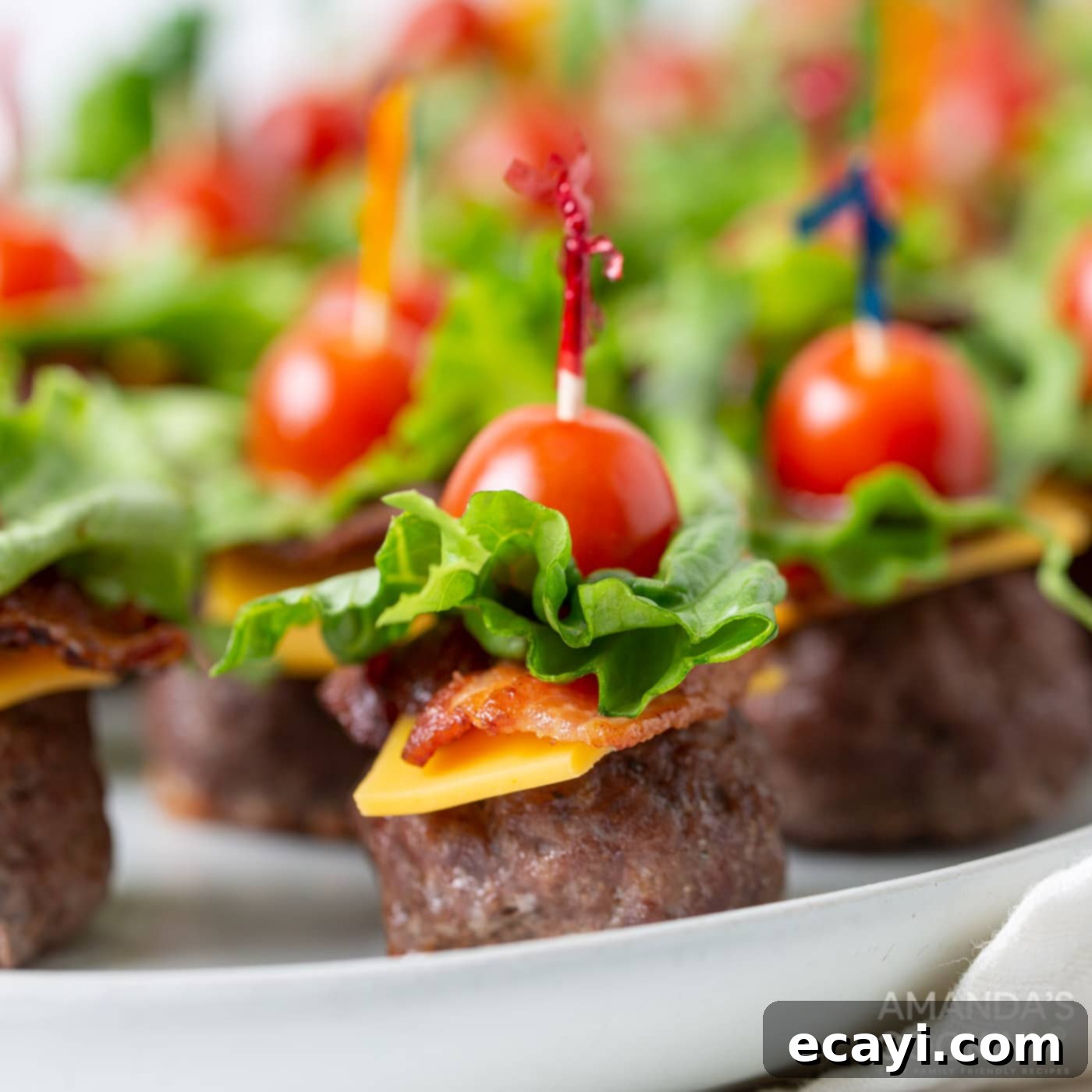 Mini Bacon Cheeseburger Poppers 1 featured 58072