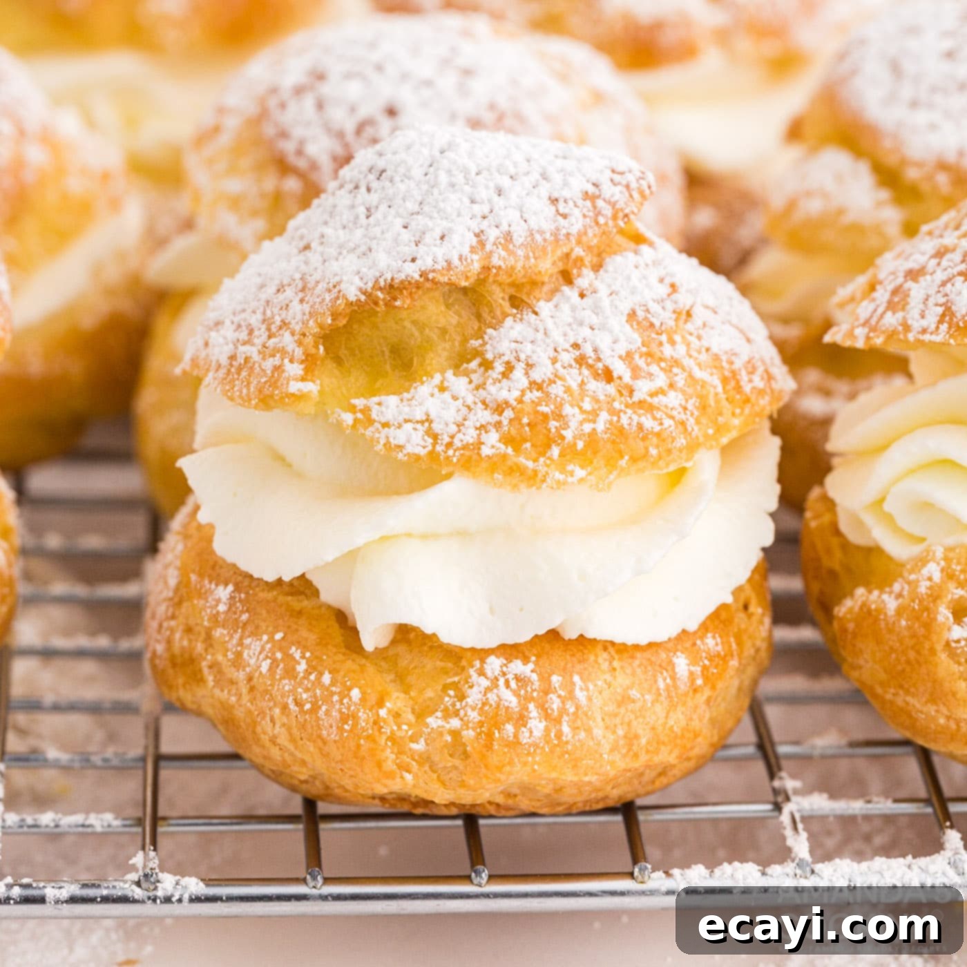 Golden Choux Delights 1 featured 59759
