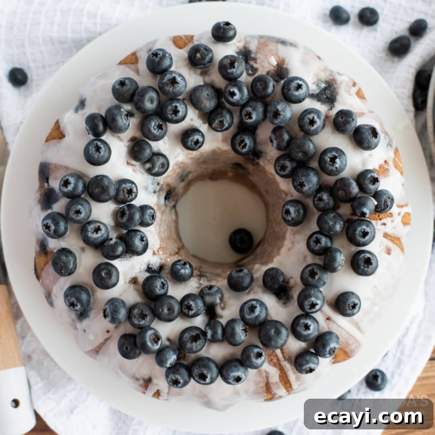 Blueberry Bliss Bundt 1 featured 60102