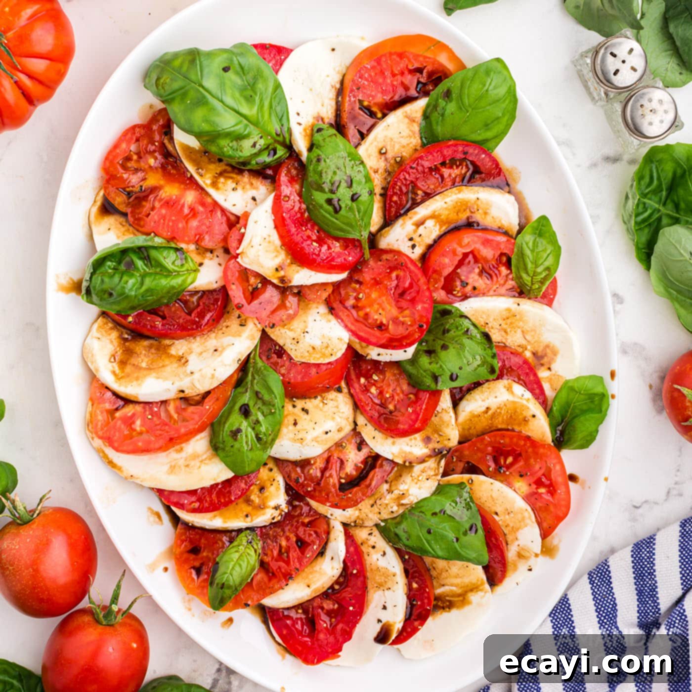 Fresh Caprese Salad 1 featured 61185