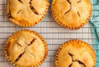 Golden Apple Pockets