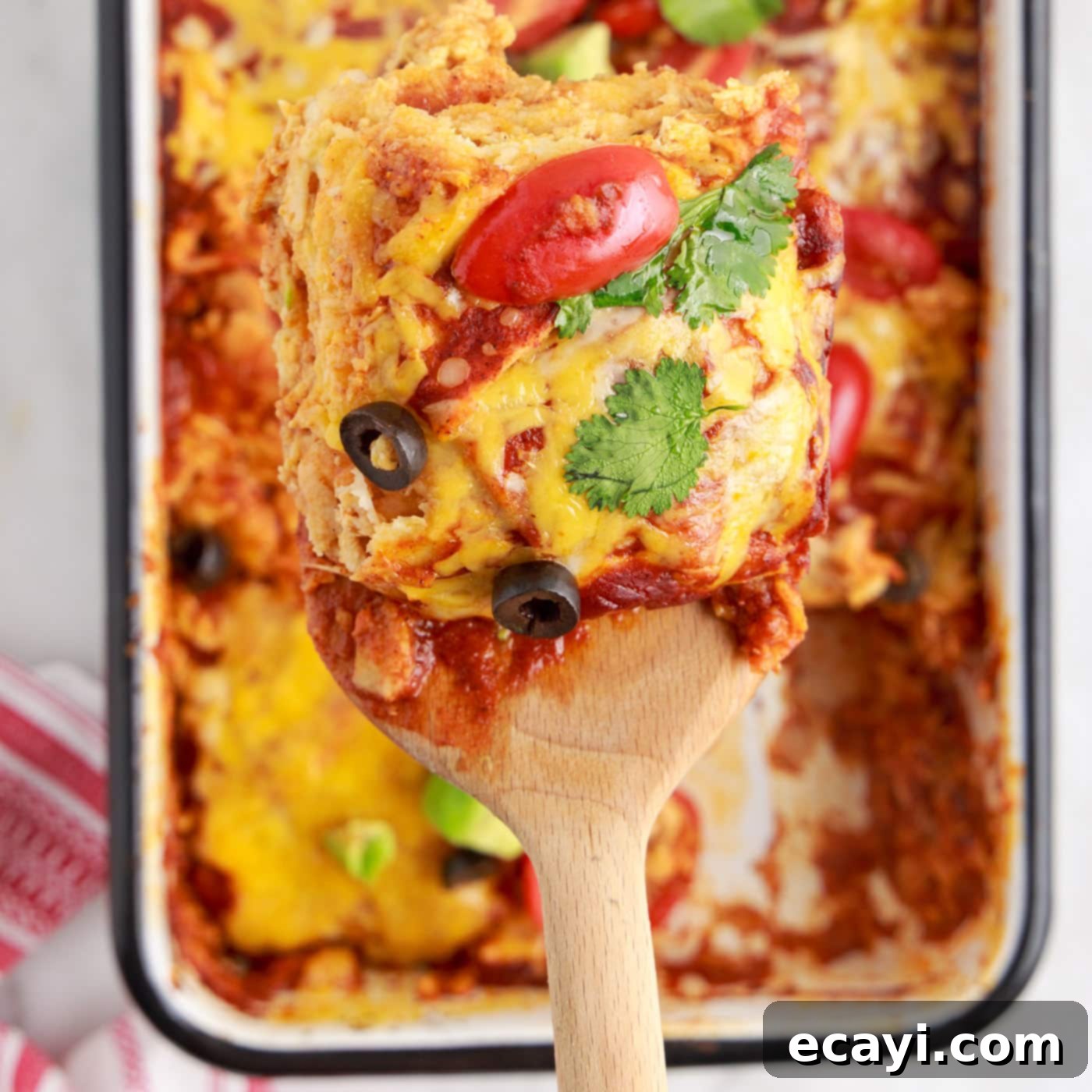 Cheesy Chicken Enchilada Bake 1 featured 67322