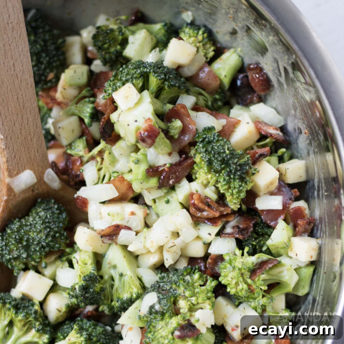 Crunchy Broccoli Delight 1 featured 6864