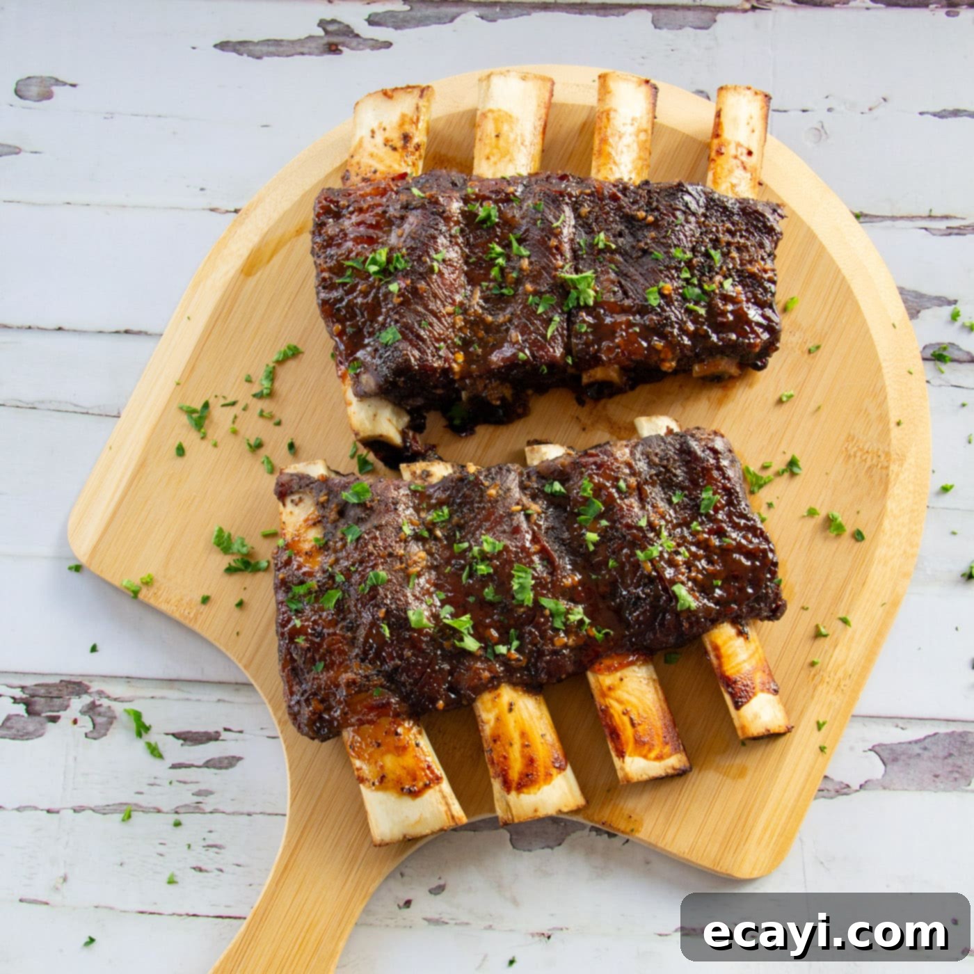 Fall-Off-The-Bone Beef Ribs 1 featured 72207