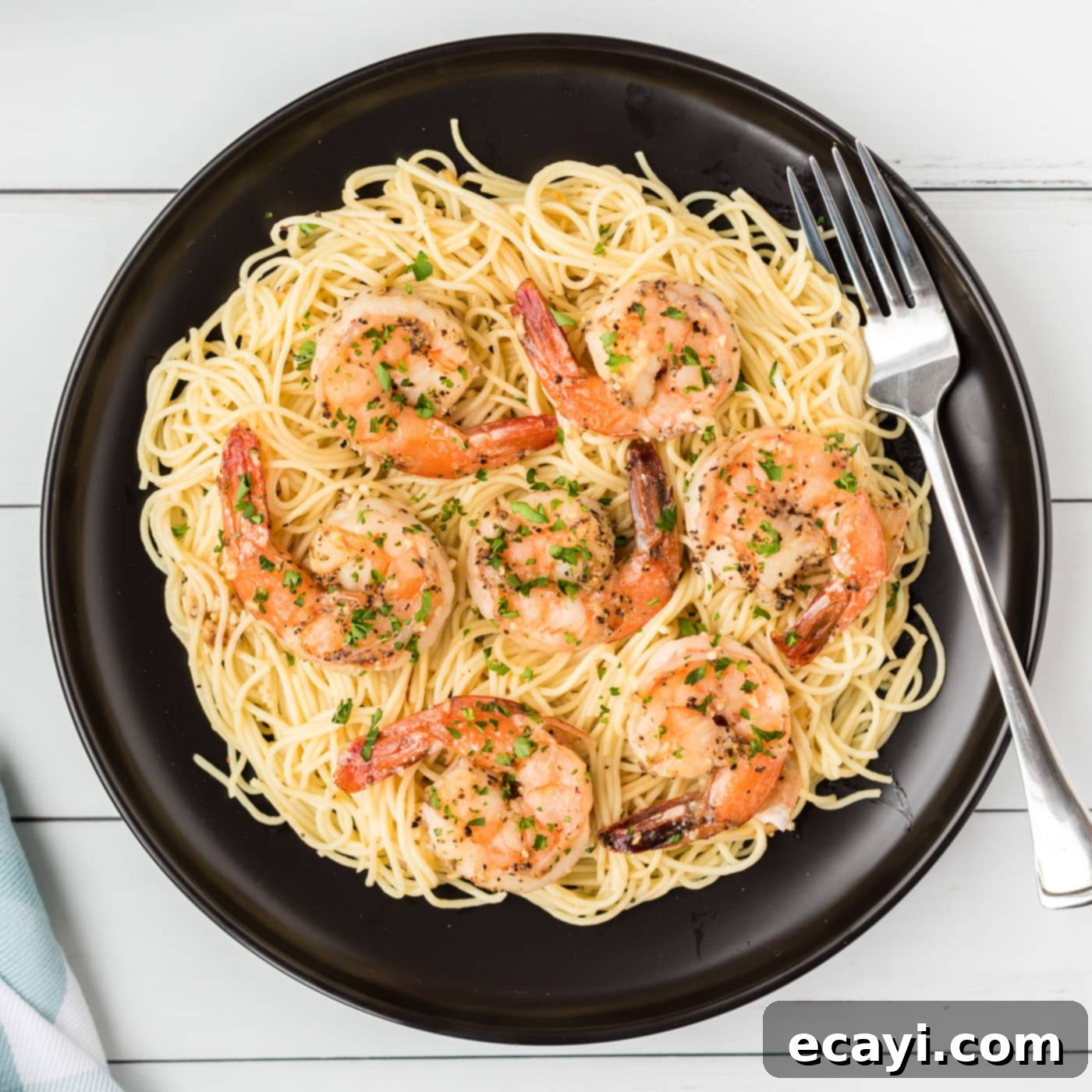 Garlic Butter Shrimp Pasta 1 featured 76051