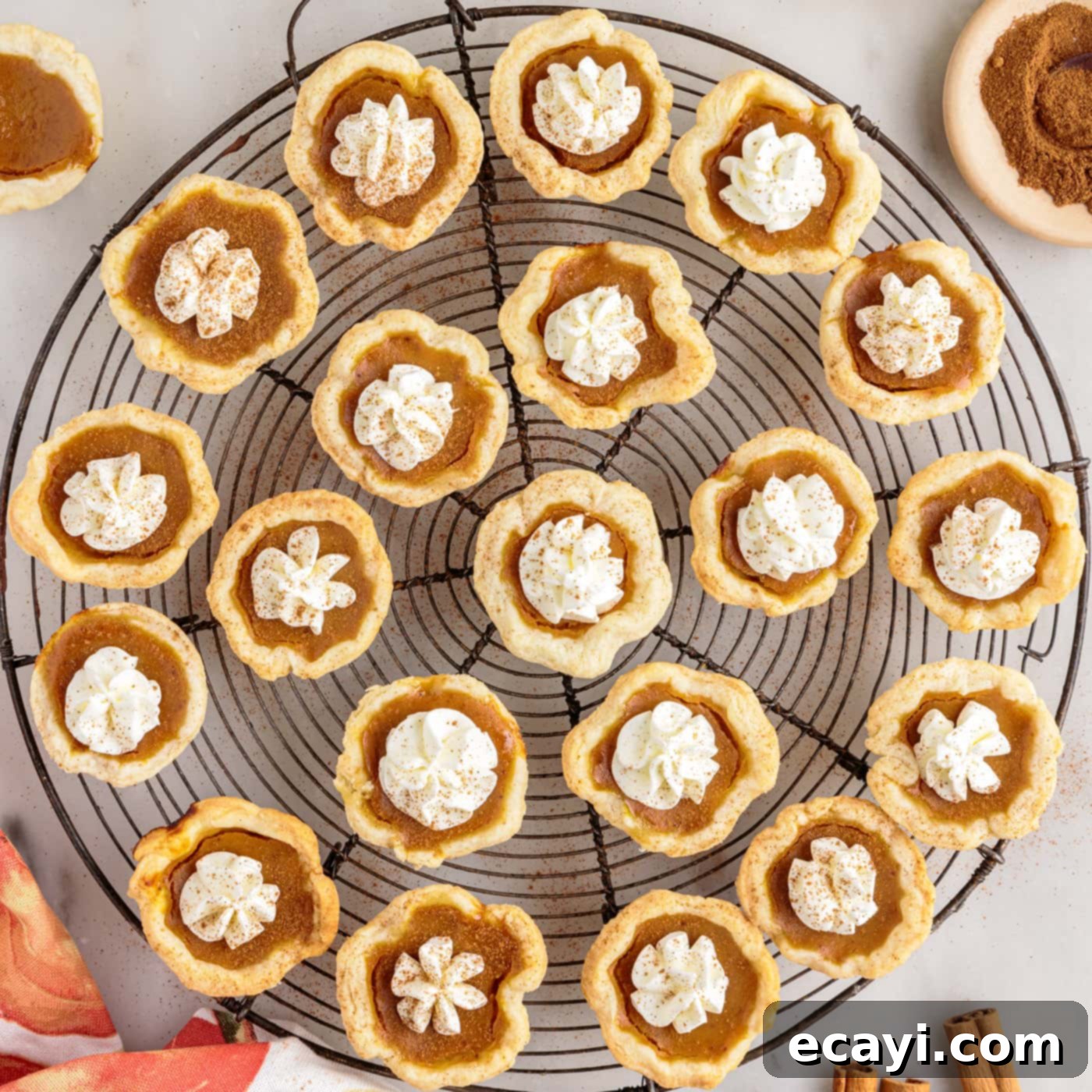 Pumpkin Pie Bites 1 featured 77031