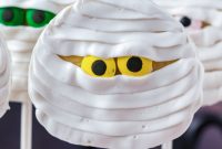 Spooktacular Mummy Cookies