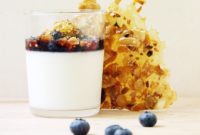 Luxurious Dairy-Free Almond Panna Cotta with Salted Praline and Macerated Blueberries