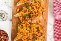 Hearty Beans, Crispy Toast