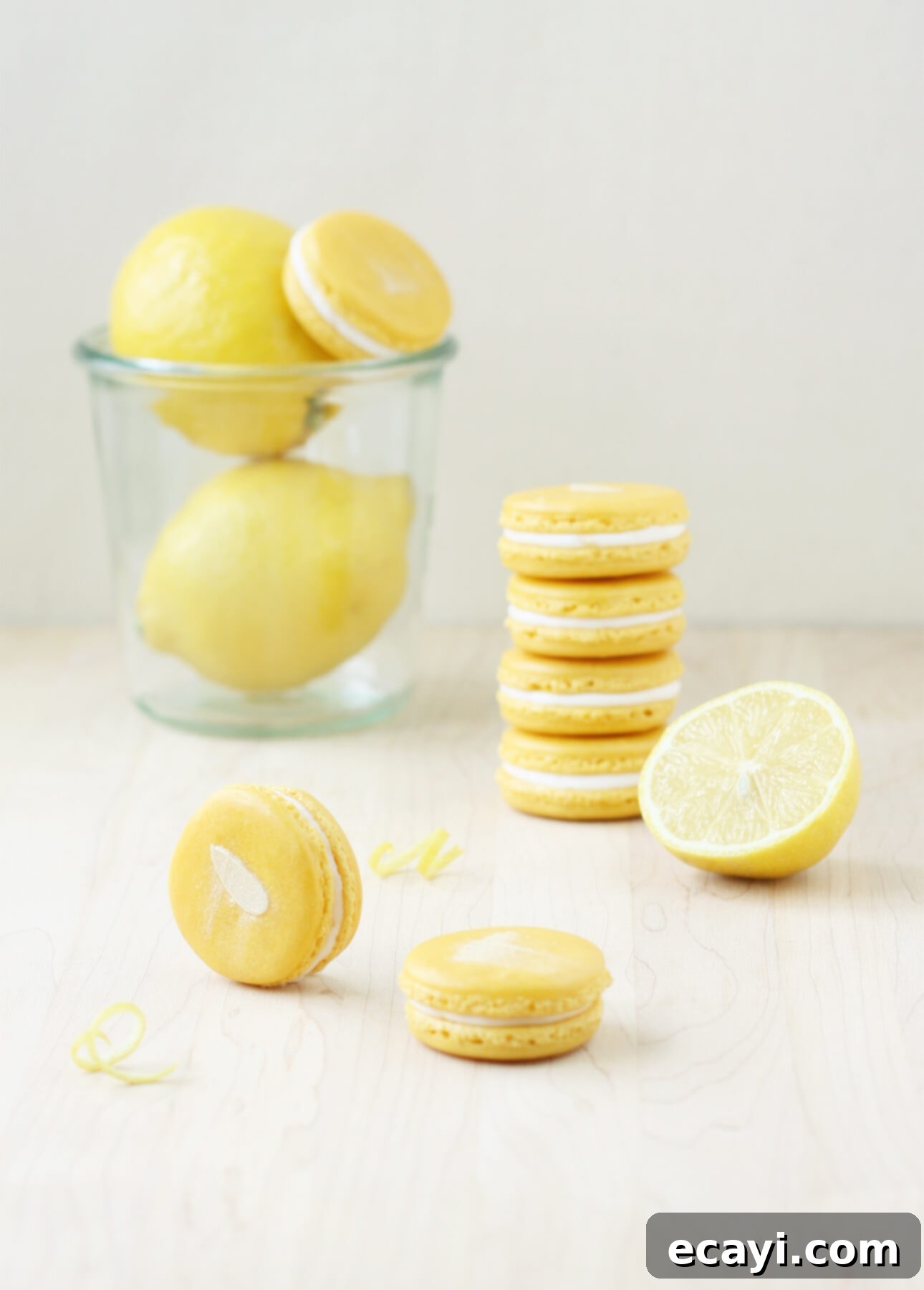 Zesty Lemon Mascarpone French Macarons 1 featured 8851