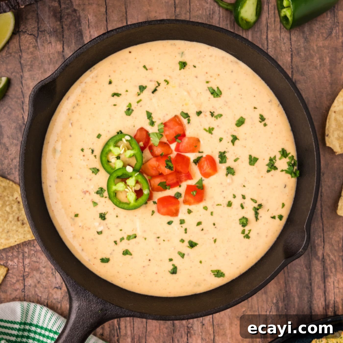 Creamy Queso 1 featured 90177