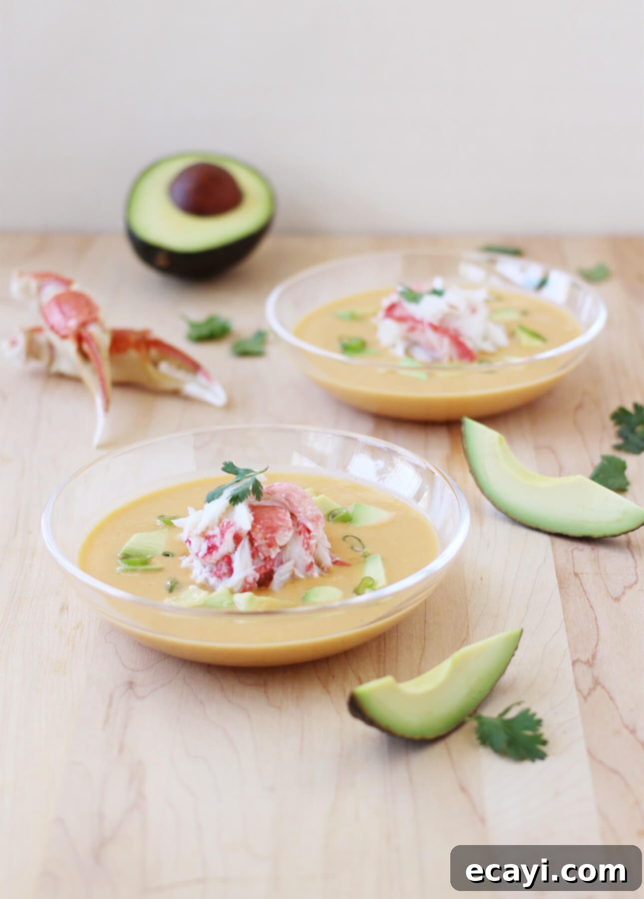 Aromatic Snow Crab Chowder with Avocado Sweet Corn and Golden Curry 1 featured 9170