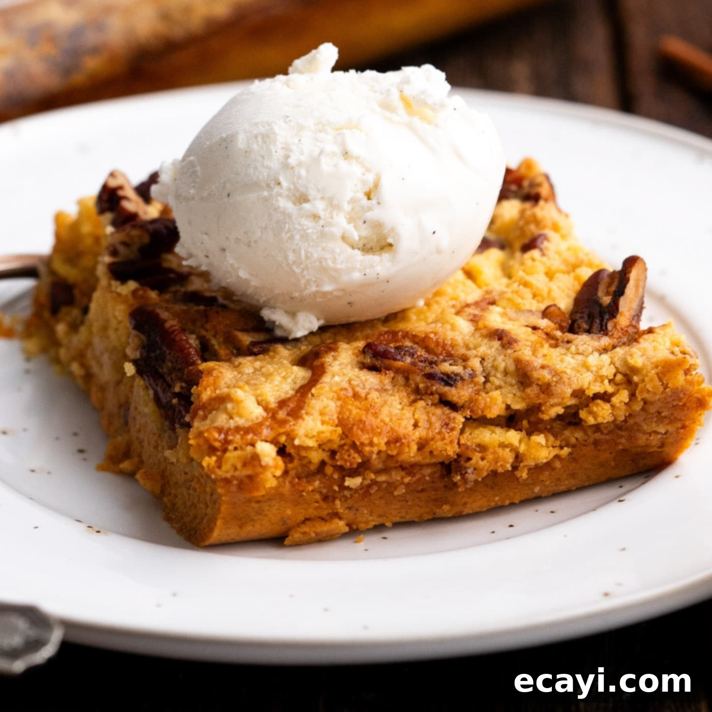 Effortless Pumpkin Spice Bake 1 featured 92401