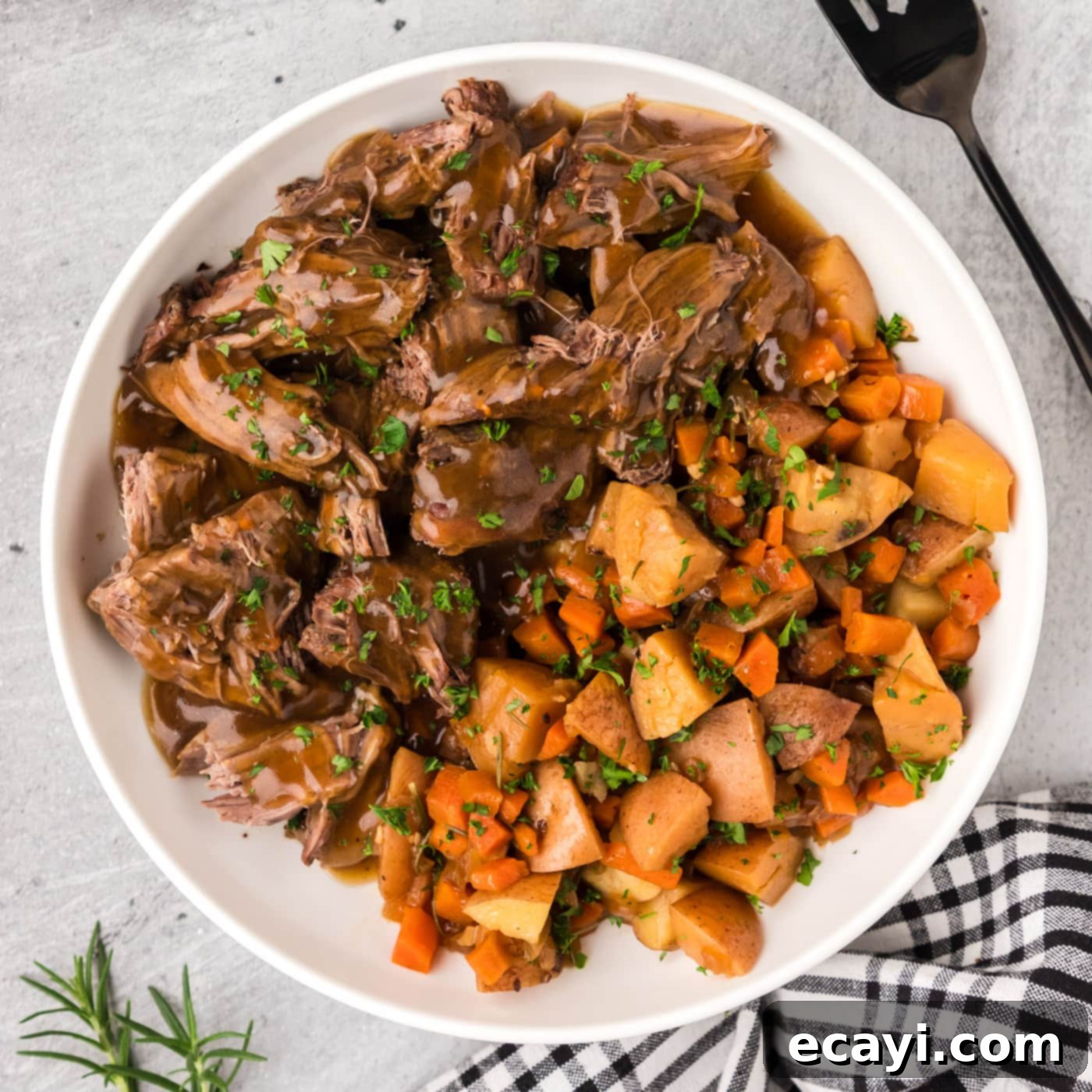 Effortless Instant Pot Roast Beef 1 featured 93299