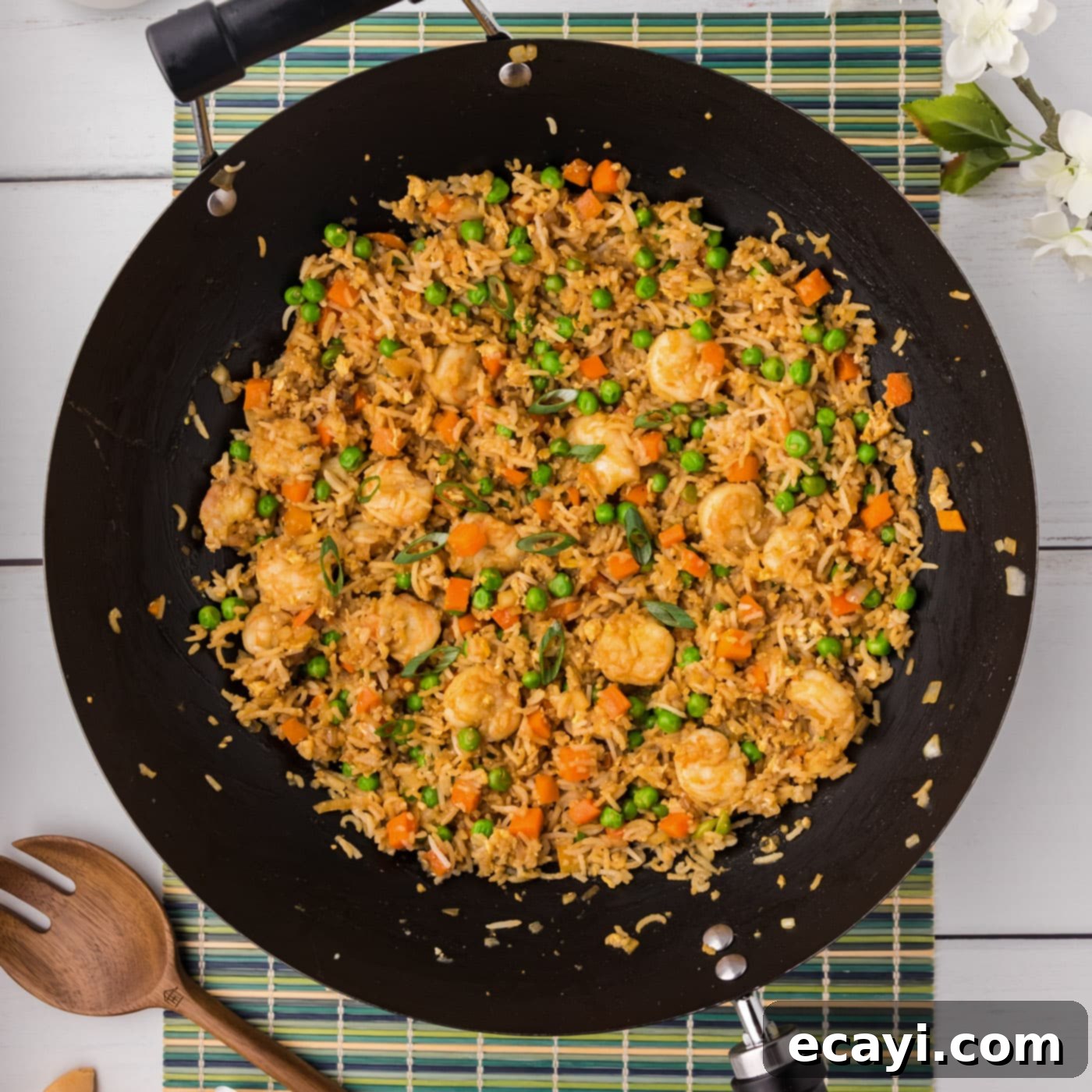 Golden Shrimp Fried Rice 1 featured 95936