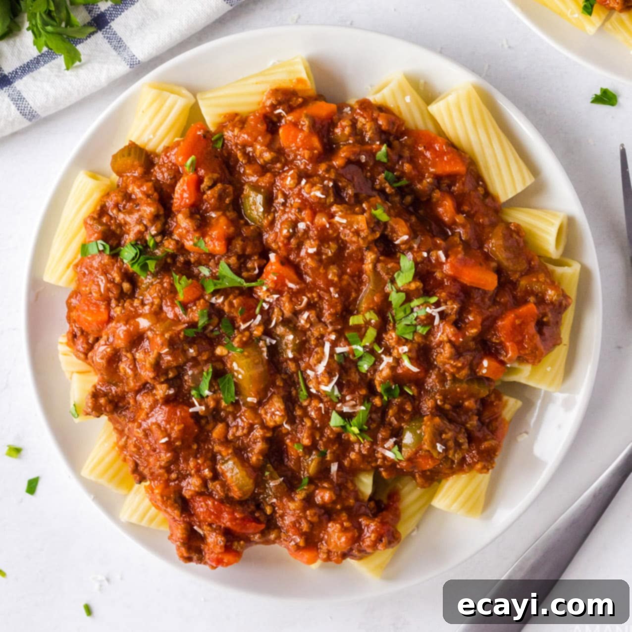Hearty Bolognese Ragù 1 featured 9630