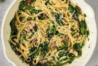 Vibrant Spinach Fettuccine