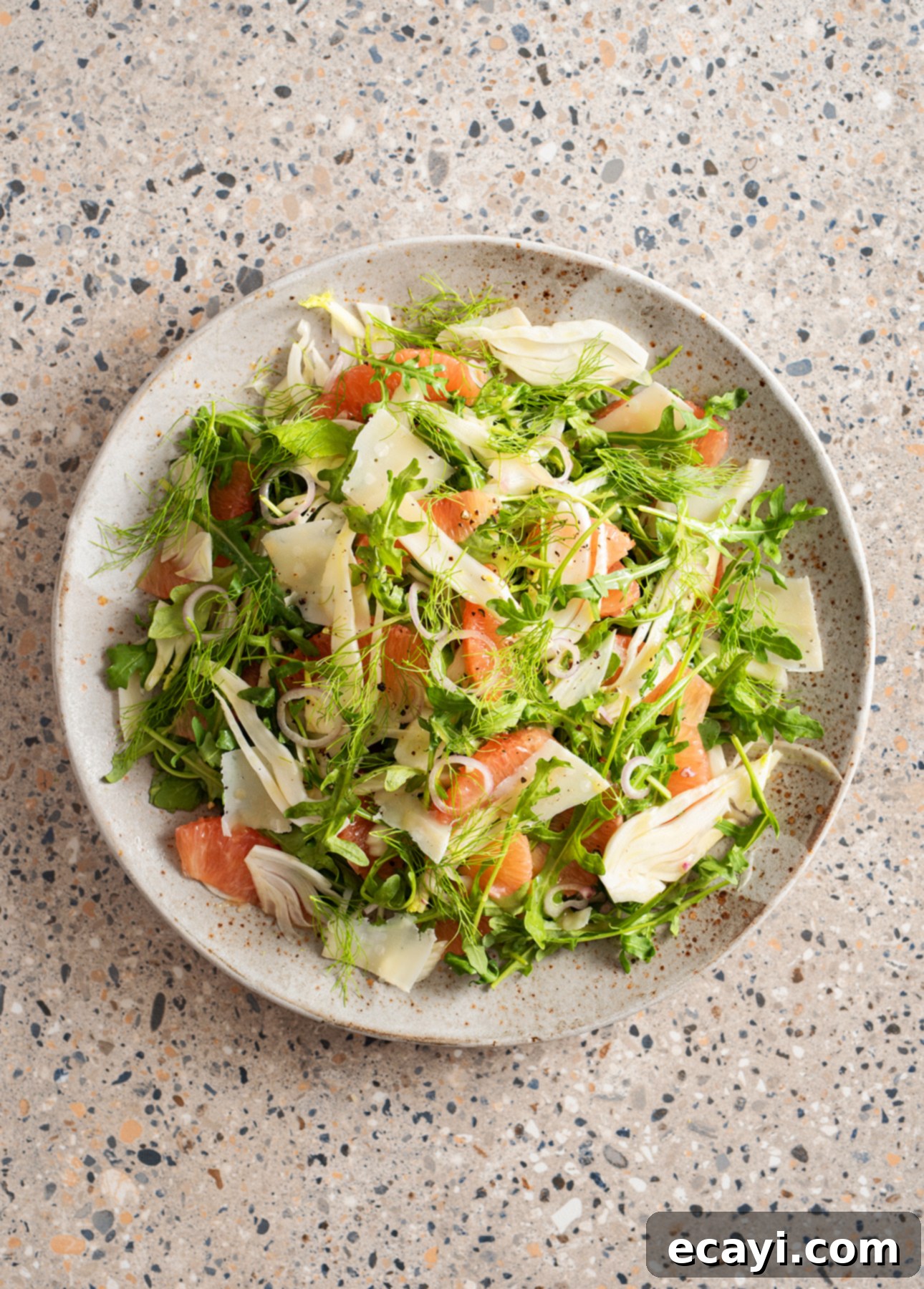 Vibrant Grapefruit Fennel Salad 2 Easy salad inspired by a Classic Sicilian recipe: Grapefruit Fennel Salad // FoodNouveau.com