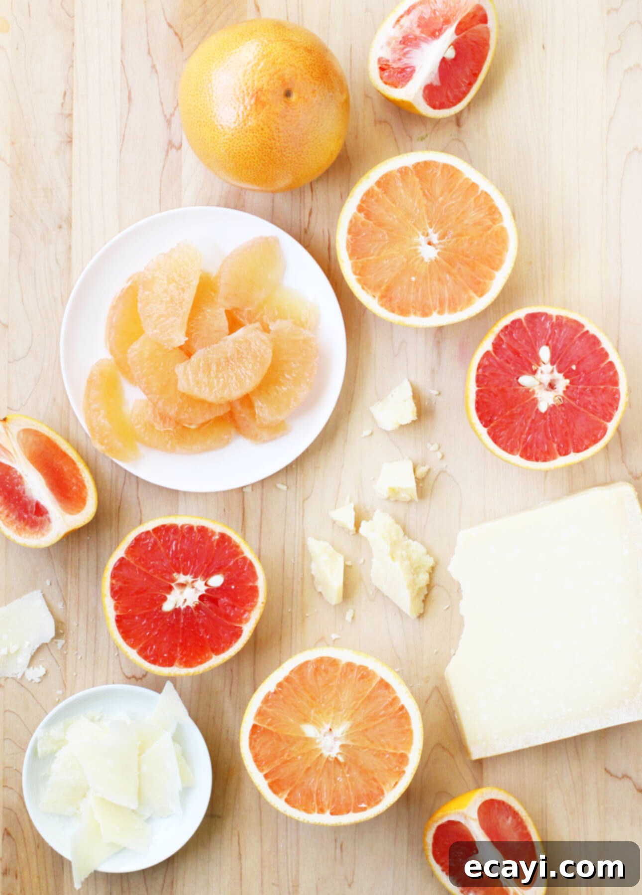 Vibrant Grapefruit Fennel Salad 5 Grapefruit, Fennel, and Parmesan Salad // FoodNouveau.com