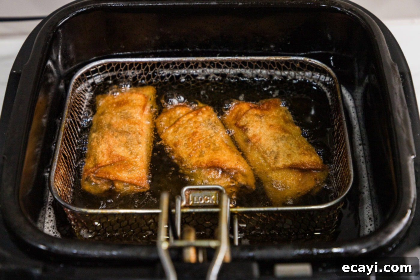 Crispy Philly Cheesesteak Rolls 14 deep fried philly cheesesteak egg rolls