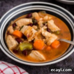 Homestyle Chicken Bean Warmth 12 bowl of chicken bean soup