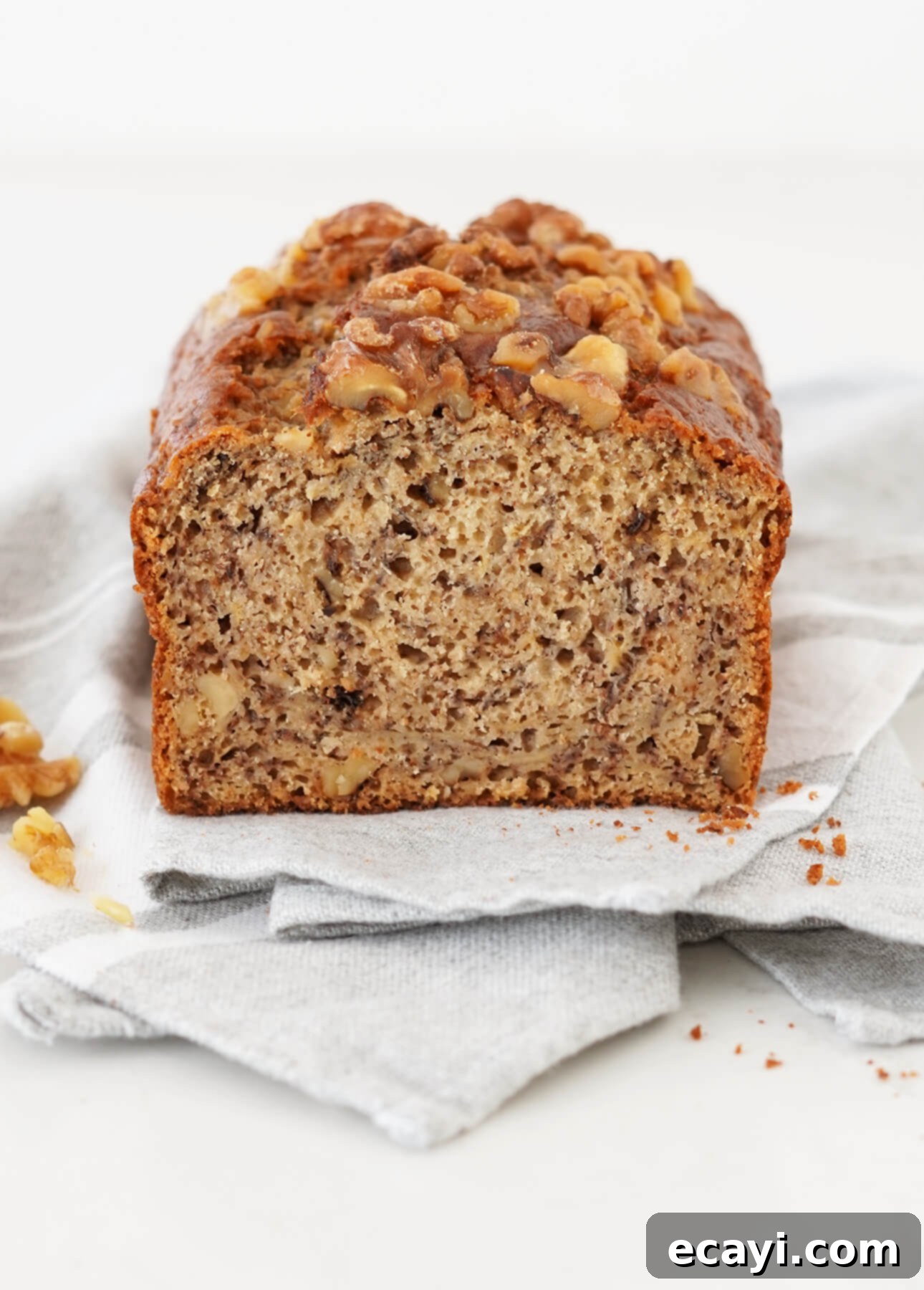 The Secret to Ultimate Banana Bread 2 How to Make the Perfect Banana Bread // FoodNouveau.com
