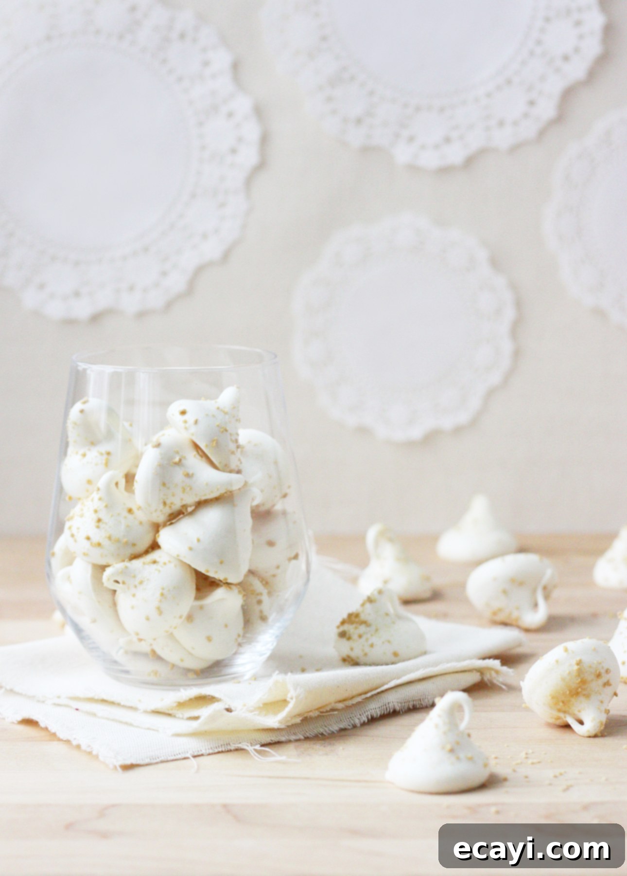 15 Maple Indulgences: Cookies, Candies, Cakes, Pies, and Beyond 5 Crispy Maple Mini-Meringues, light-as-air treats with maple syrup and sugar.