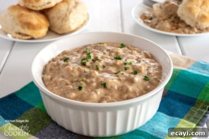 Hearty Country Gravy 7 A bowl of delicious homemade sausage gravy, ready to be served