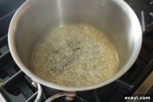 Making caramel, mid-cooking point Making caramel, mid-cooking point